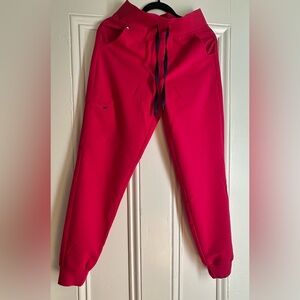 Figs Bright Pink jogger scrub bottoms in size small.